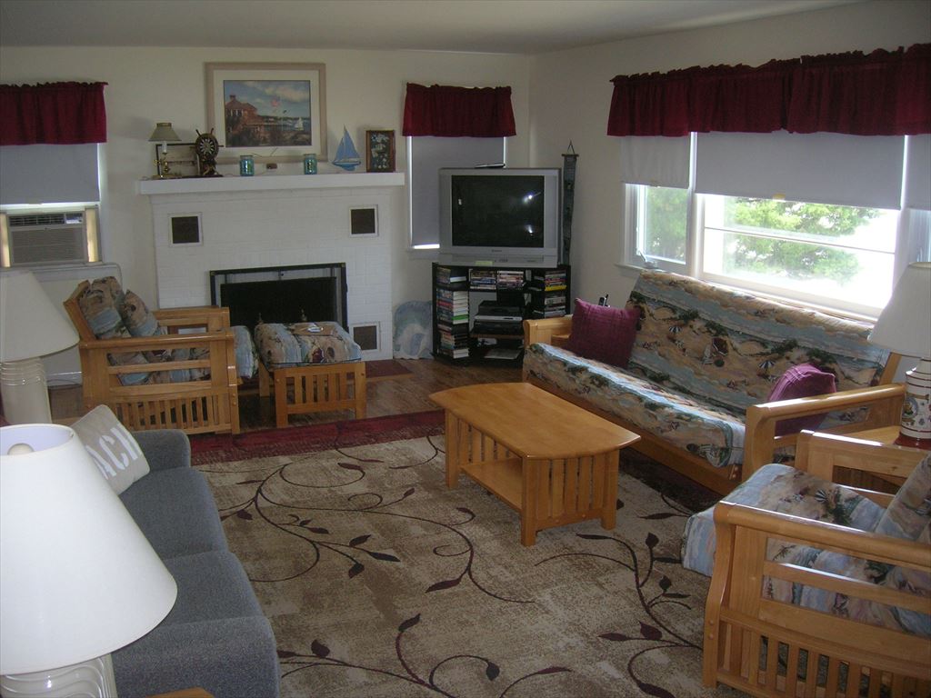 201 Chatsworth Avenue, Beach Haven (Ocean Side)