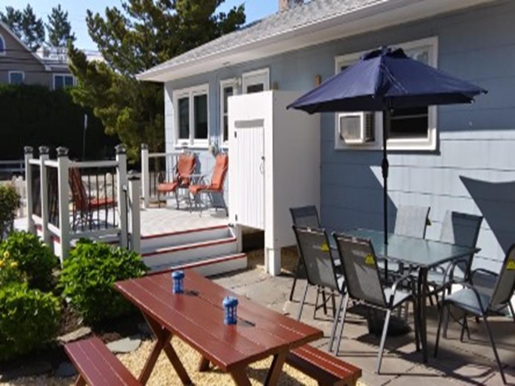 201 Chatsworth Avenue, Beach Haven (Ocean Side)