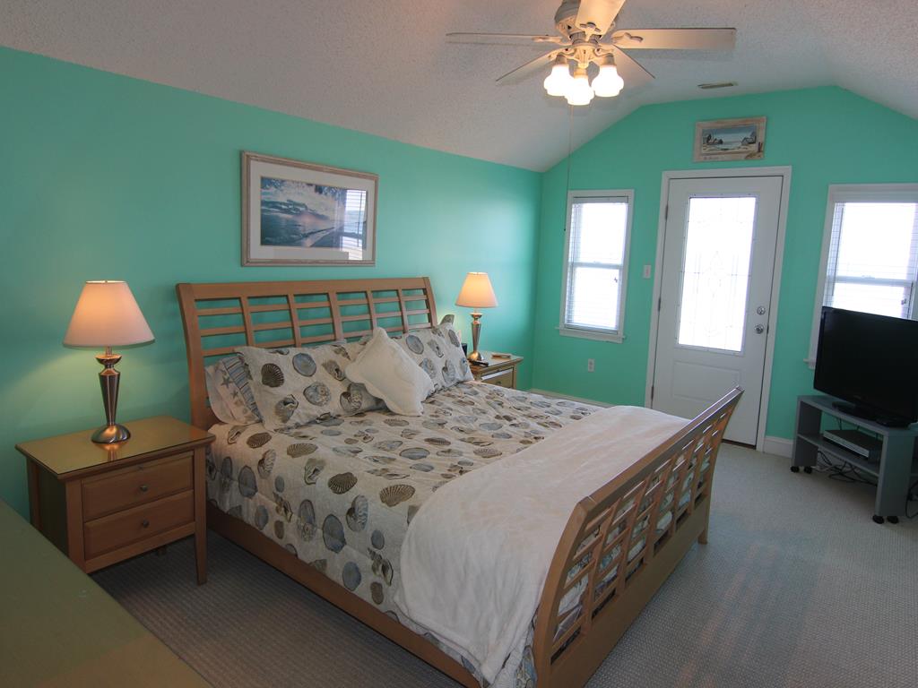 8 46th Street, Sea Isle City (Beach Front)
