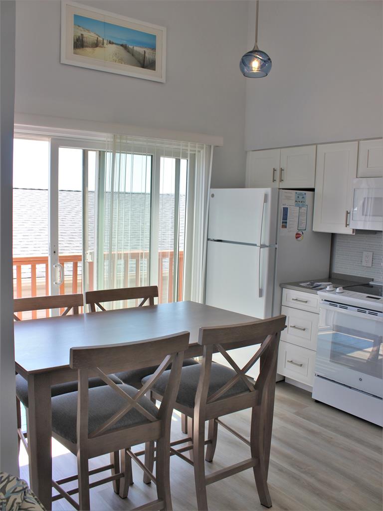 17 42nd Street, Sea Isle City (Beach Block)