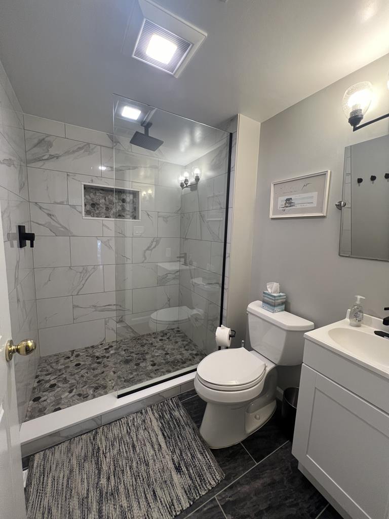 Condo with Pool - Unit 111 | Photo 6