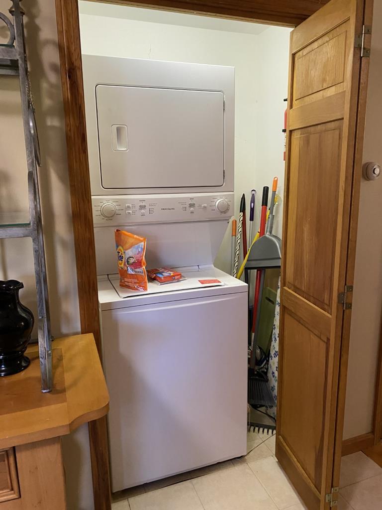 washer dryer in kitchen closet