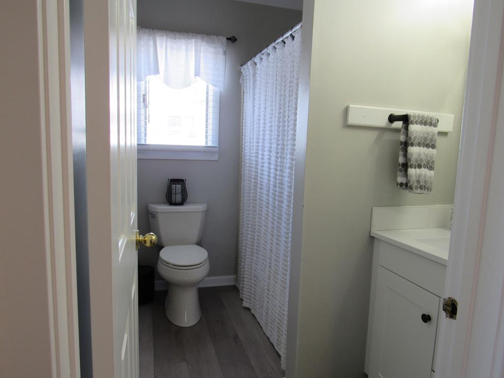 6315 Pleasure Avenue South - Picture 