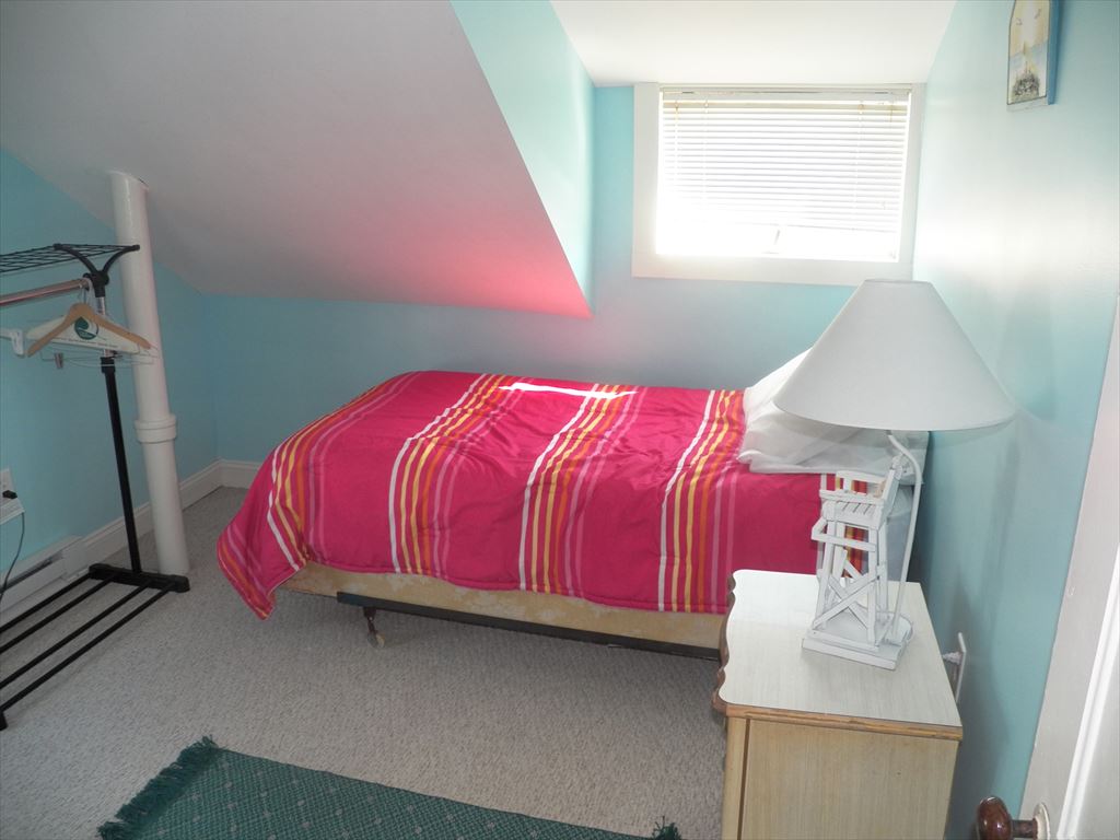 19 49th Street - Picture 