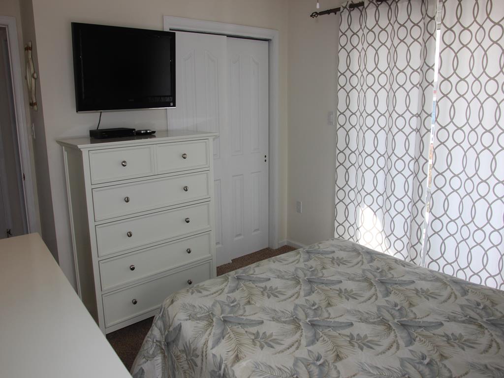 30 75th Street, Sea Isle City (Beach Block)