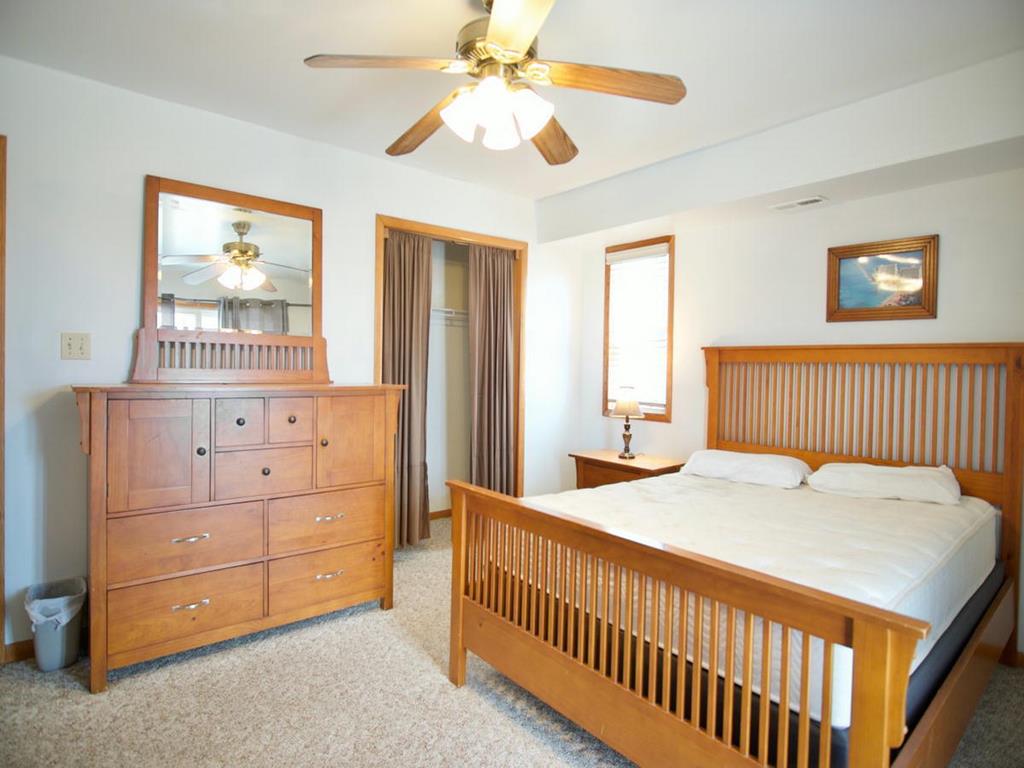 215 45th Street, Sea Isle (Center)