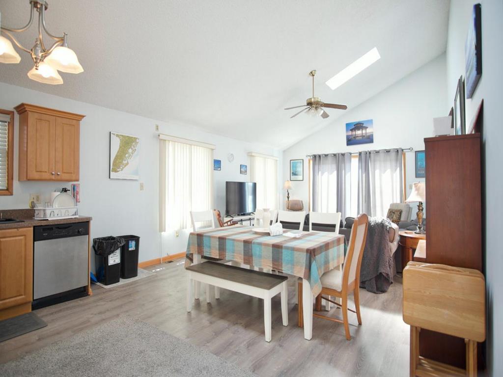 215 45th Street, Sea Isle (Center)