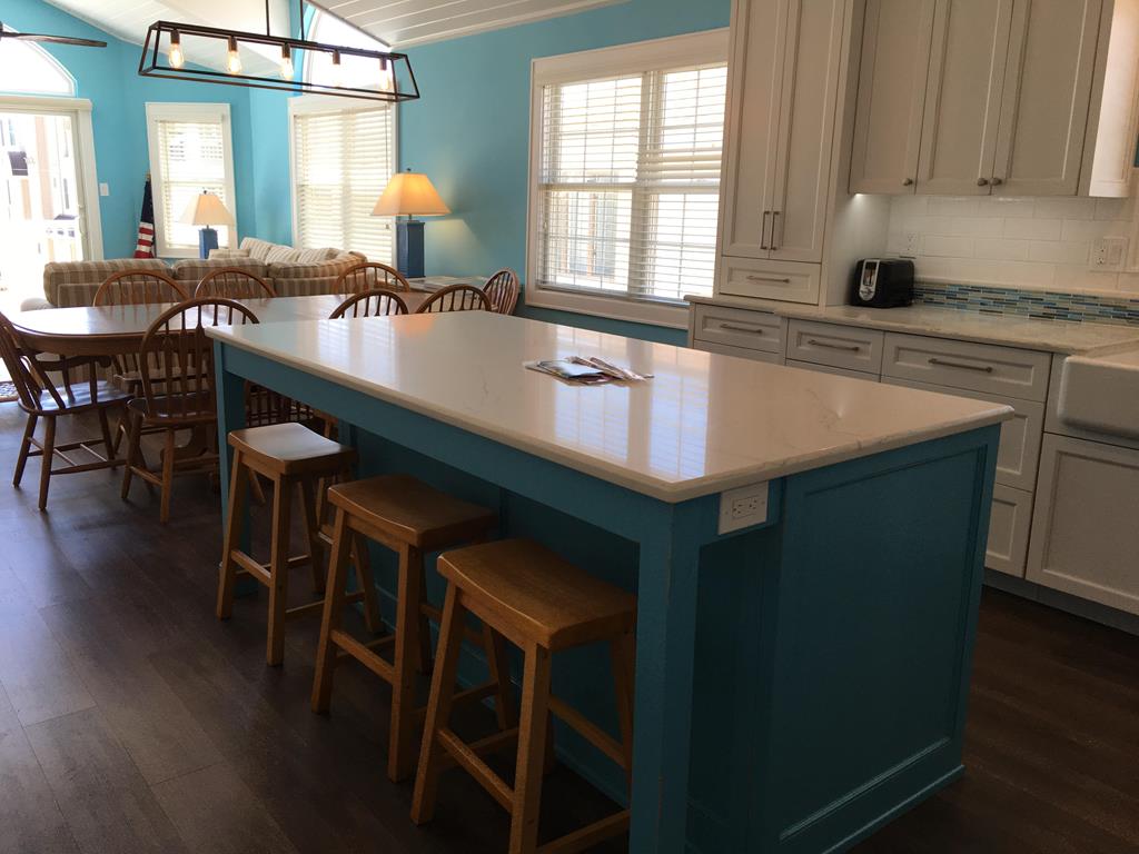 7300 Pleasure Avenue, Sea Isle City (Beach Block)