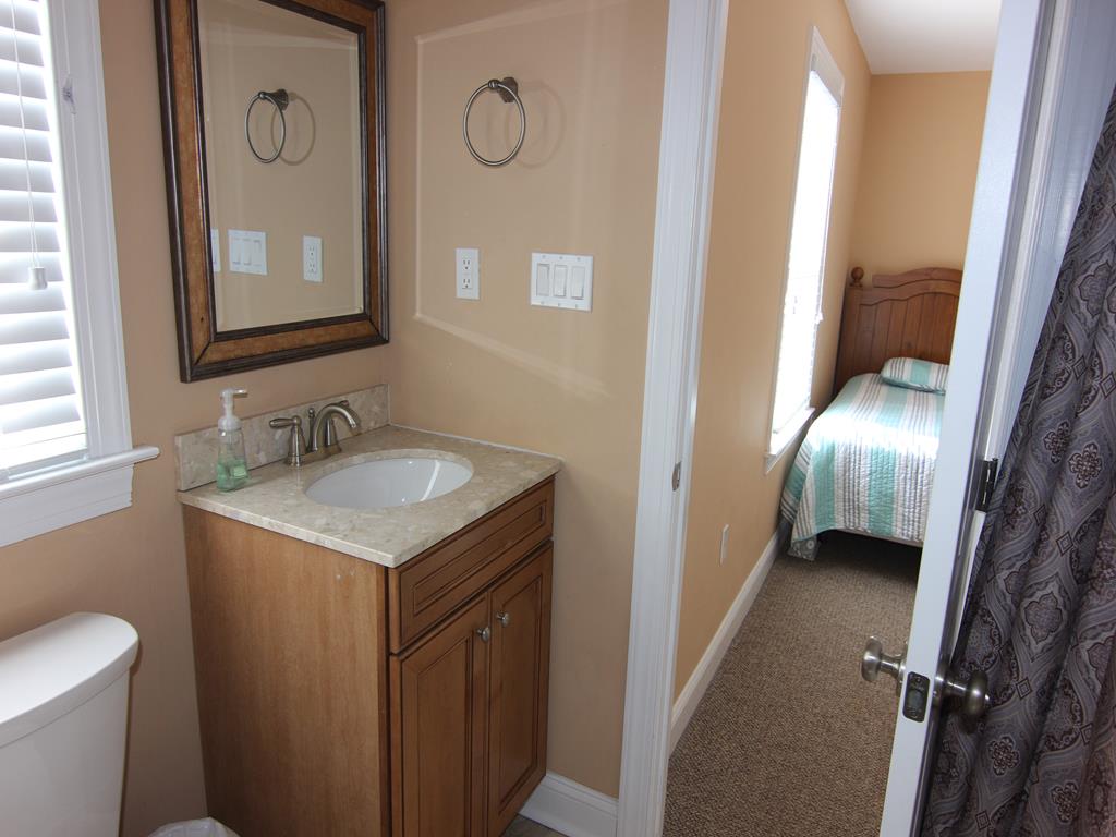 5709 Landis, Sea Isle City (Beach Block)