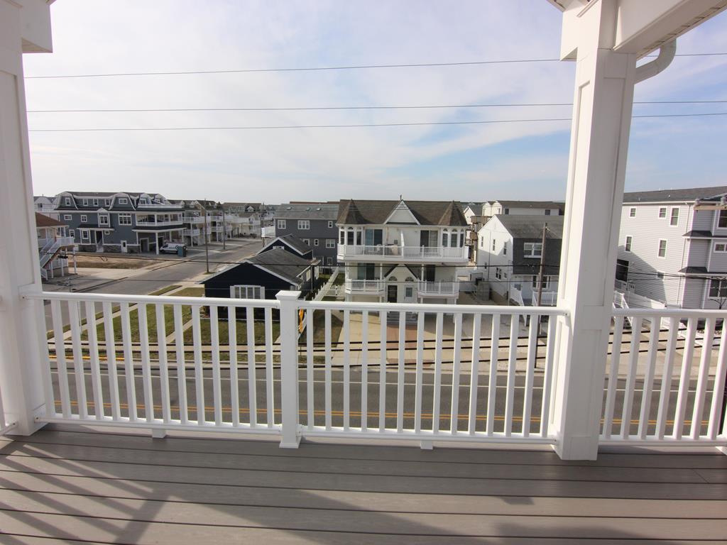 5709 Landis, Sea Isle City (Beach Block)