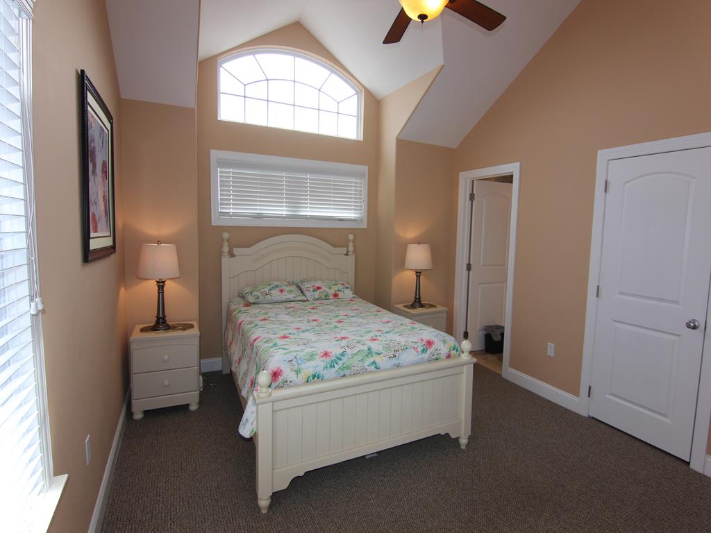 5709 Landis, Sea Isle City (Beach Block)