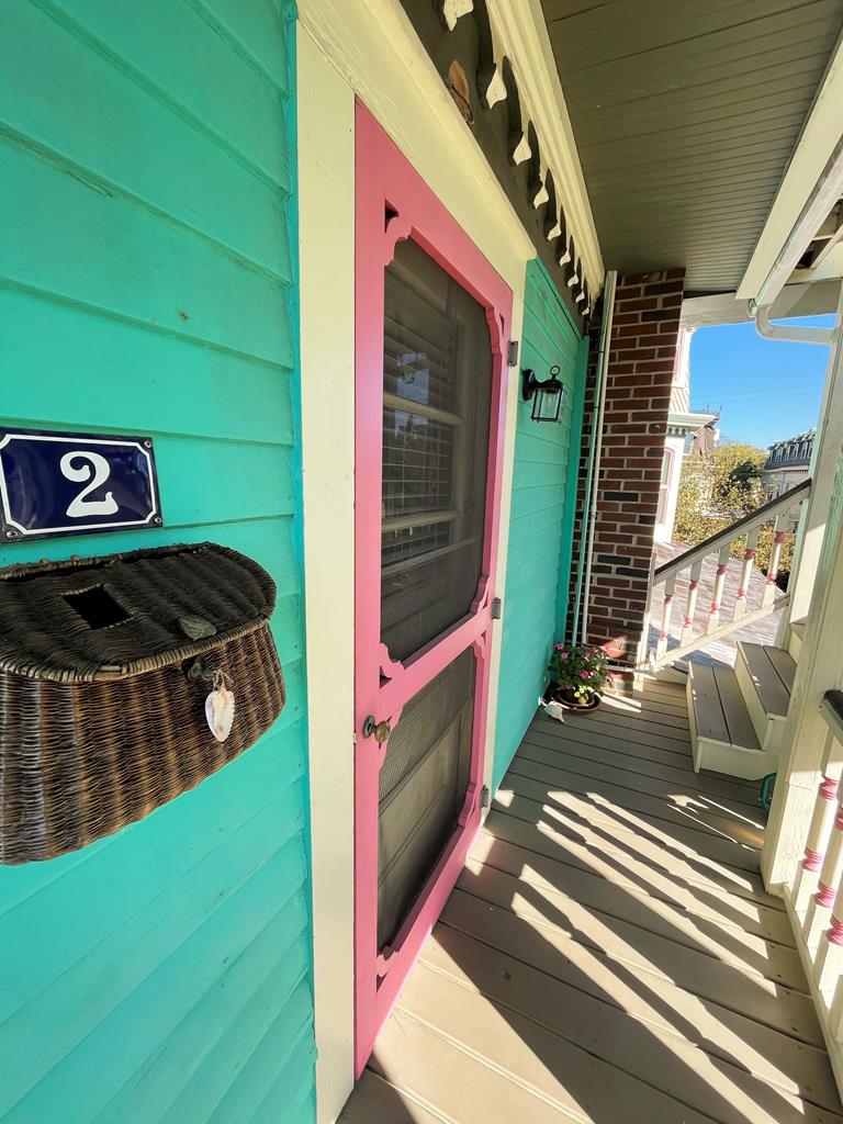 Merry Widow | Photo 4