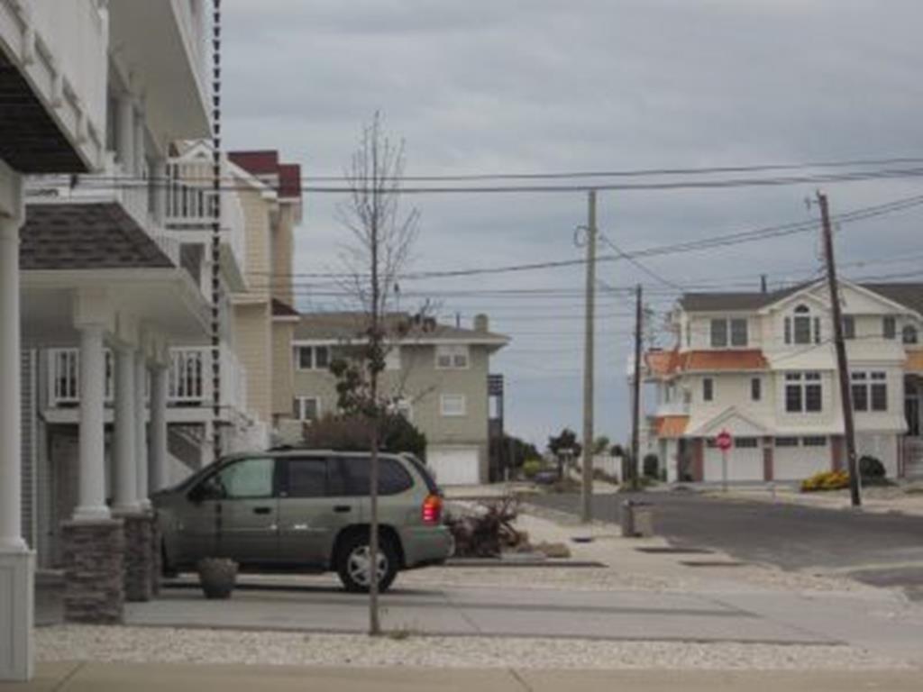 25 76th Street, Sea Isle City (Beach Block)