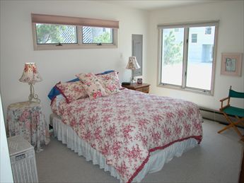 205 E South 32nd Street, Beach Haven Gardens (Ocean Block)