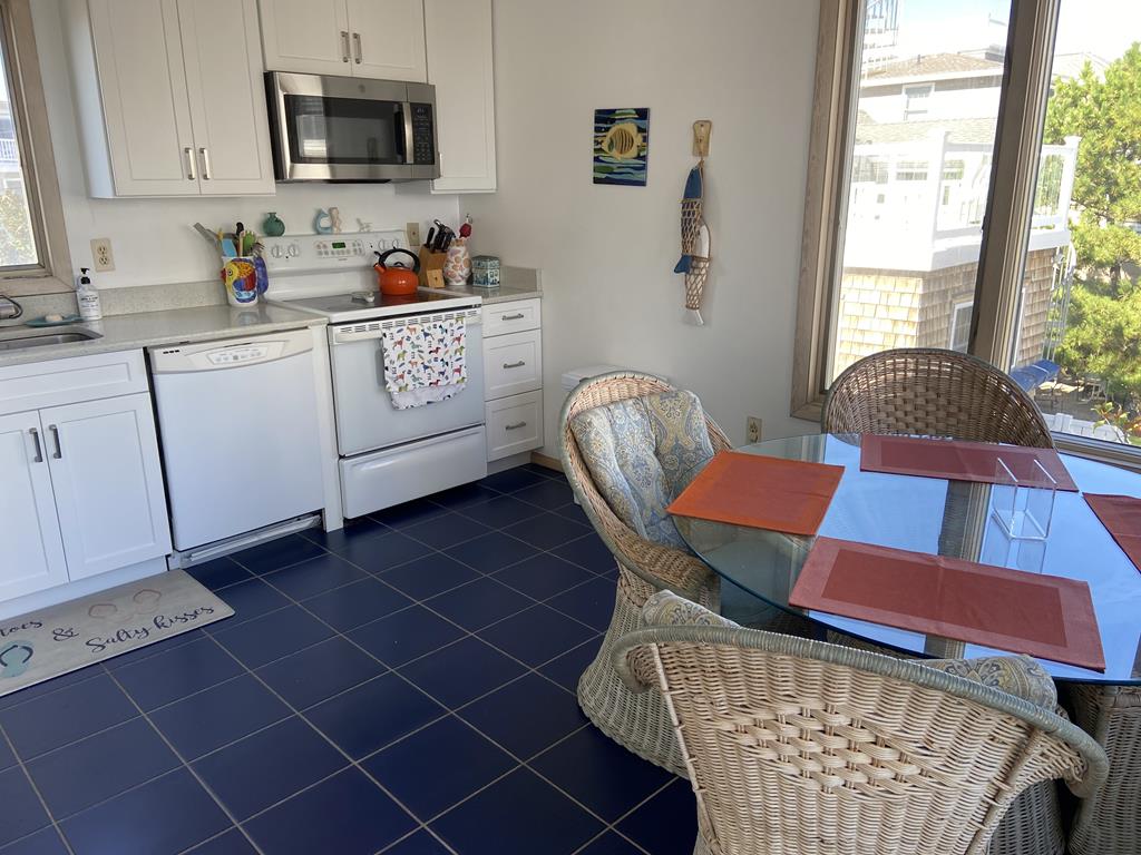 205 E South 32nd Street, Beach Haven Gardens (Ocean Block)