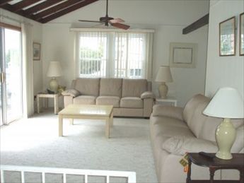 165 74th Street - Picture 2