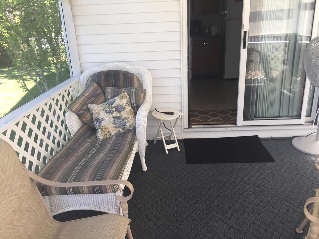 Cozy Twin | Photo 12