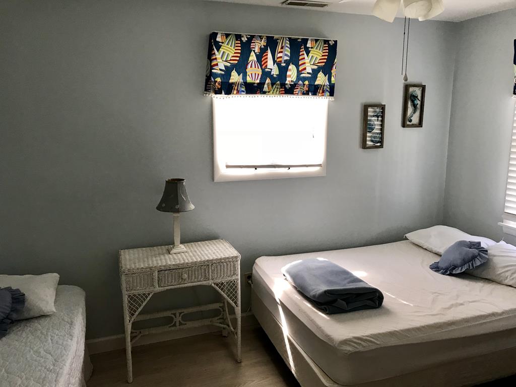 Cozy Twin | Photo 10