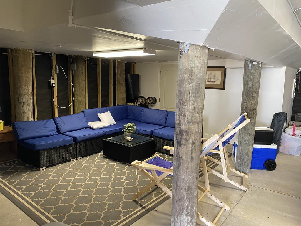 102 W 23rd Street, Ship Bottom (Bay Side)