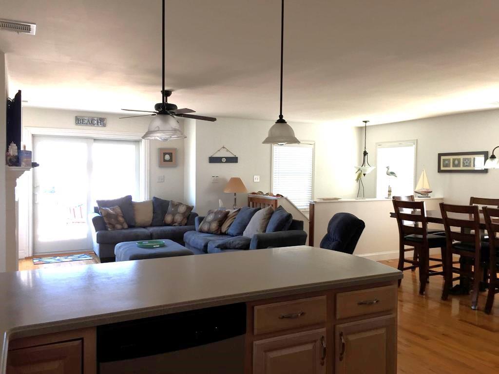 102 W 23rd Street, Ship Bottom (Bay Side)