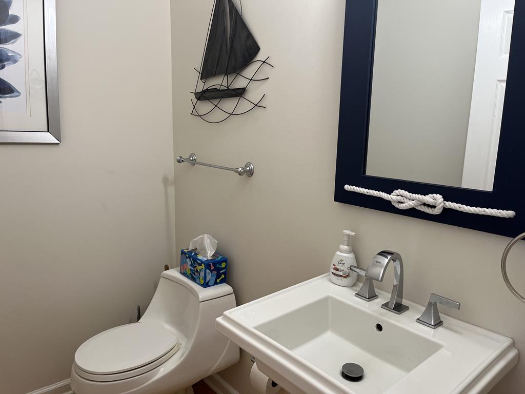 1108 N Beach Avenue, Beach Haven (Ocean Side)