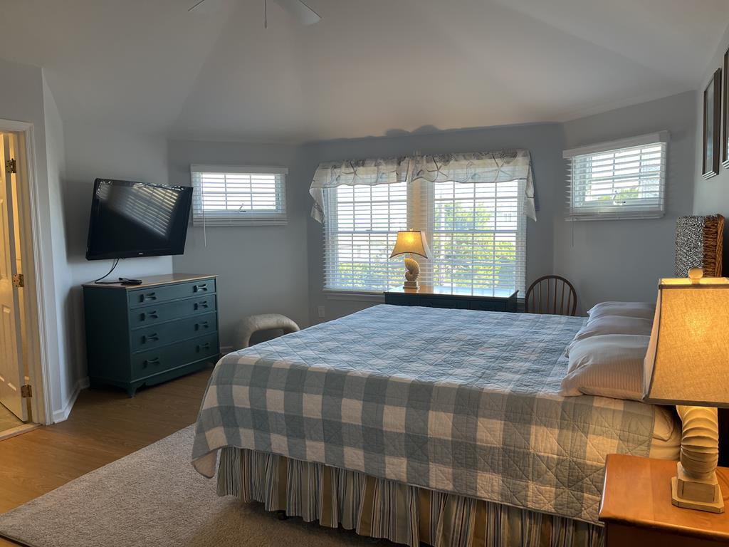 1108 N Beach Avenue, Beach Haven (Ocean Side)