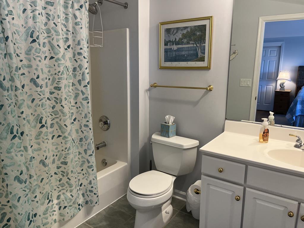 1108 N Beach Avenue, Beach Haven (Ocean Side)