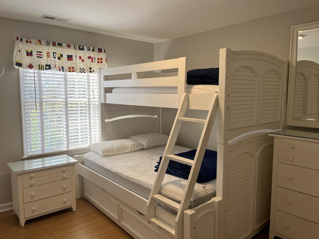 1108 N Beach Avenue, Beach Haven (Ocean Side)