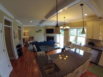 New Home Close to Beach and Town | Photo 7