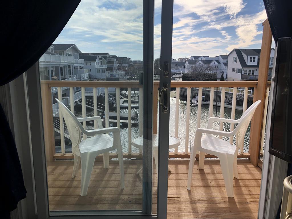 308 44th Street, Sea Isle City (Bay Front)