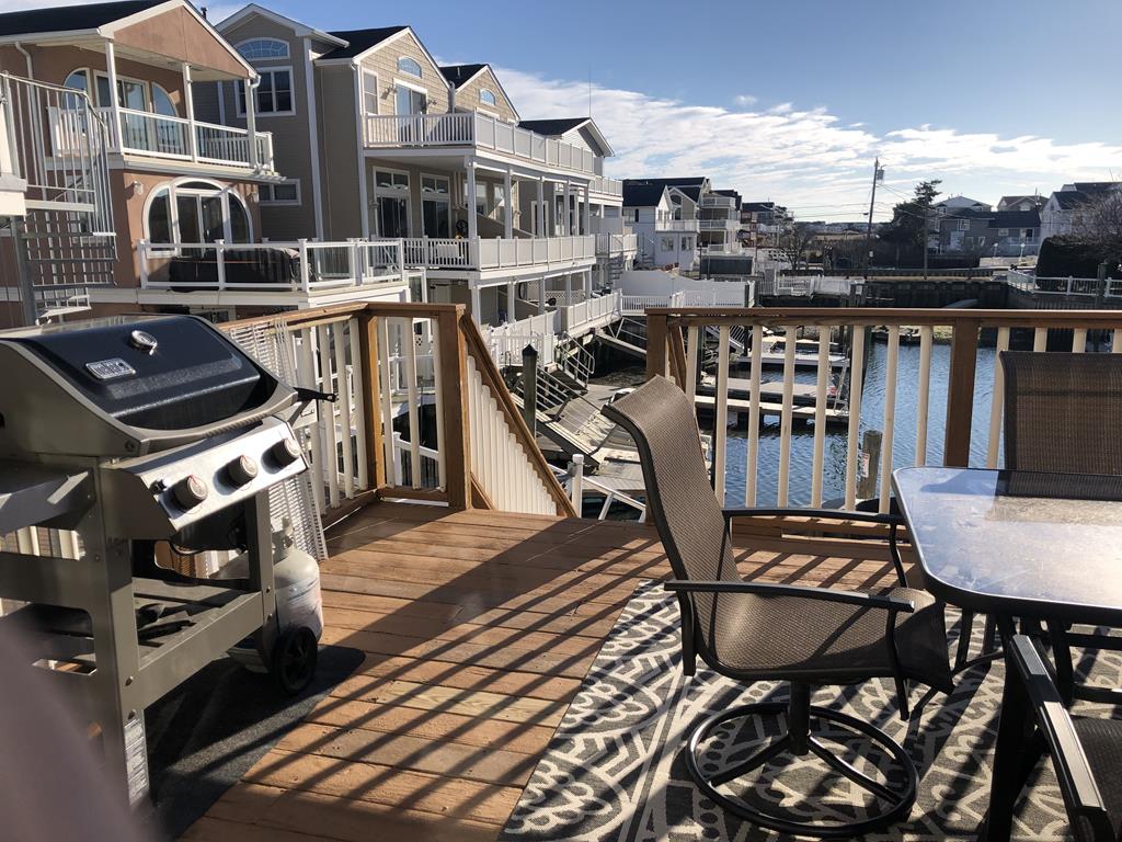 308 44th Street, Sea Isle City (Bay Front)
