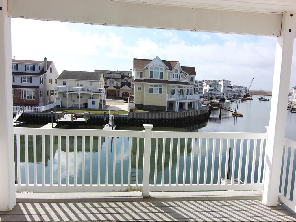 354 44th Place, Sea Isle City (Bay Front)