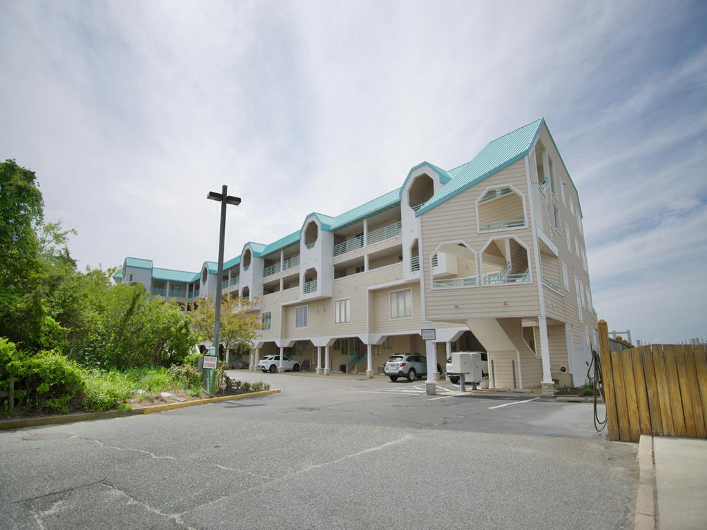 9400 Roberts Avenue, Sea Isle City (Bay Front)