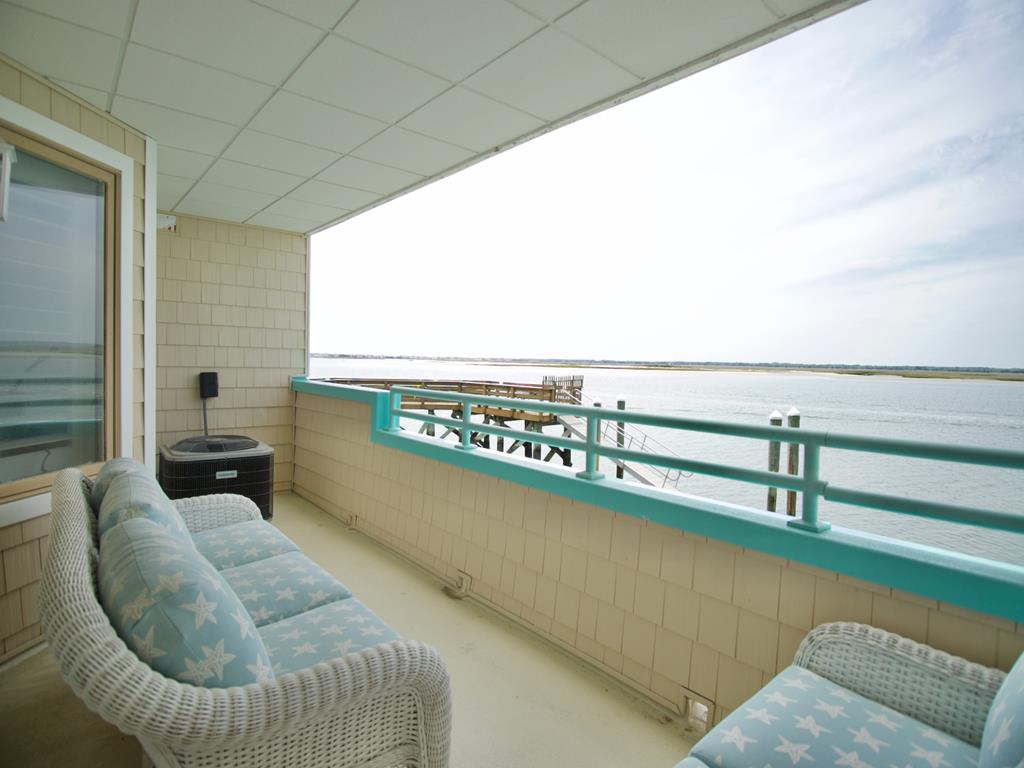 9400 Roberts Avenue, Sea Isle City (Bay Front)