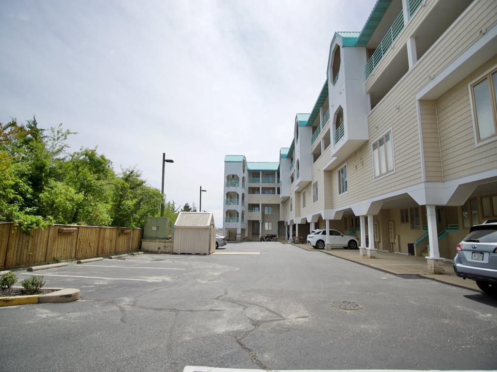 9400 Roberts Avenue, Sea Isle City (Bay Front)