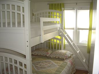 200 E. South 32nd Street, Beach Haven Gardens (Ocean Block)