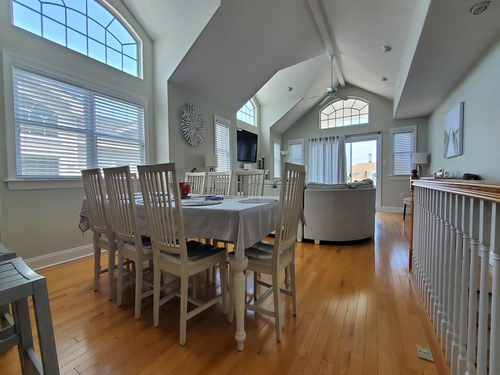 128 47th St - Picture 