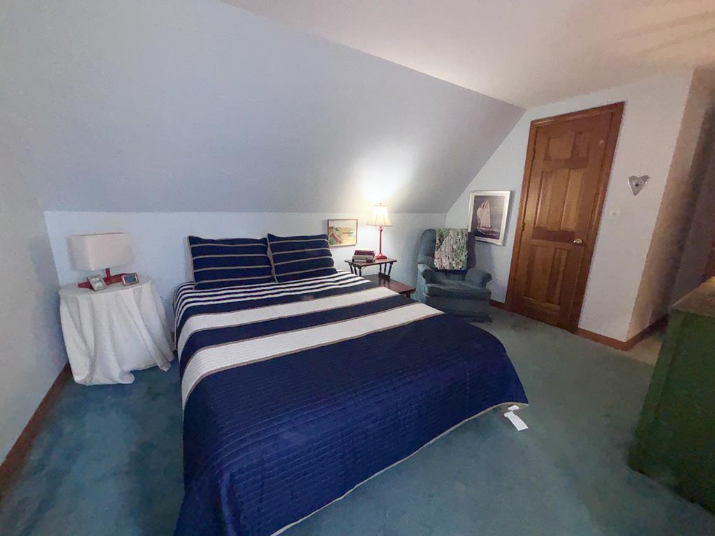 Additional bedroom