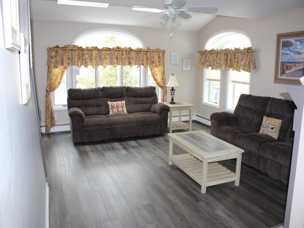 203 W 12th Street, Ship Bottom (Bay Side)