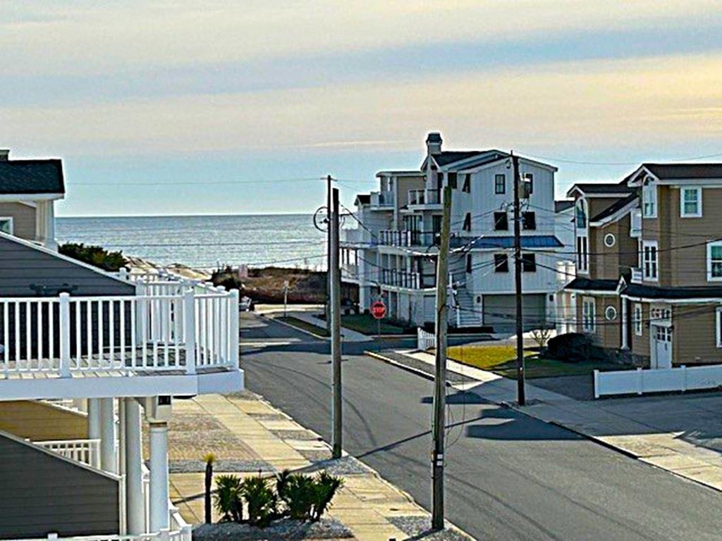 29 75th Street, Sea Isle City (Beach Block)
