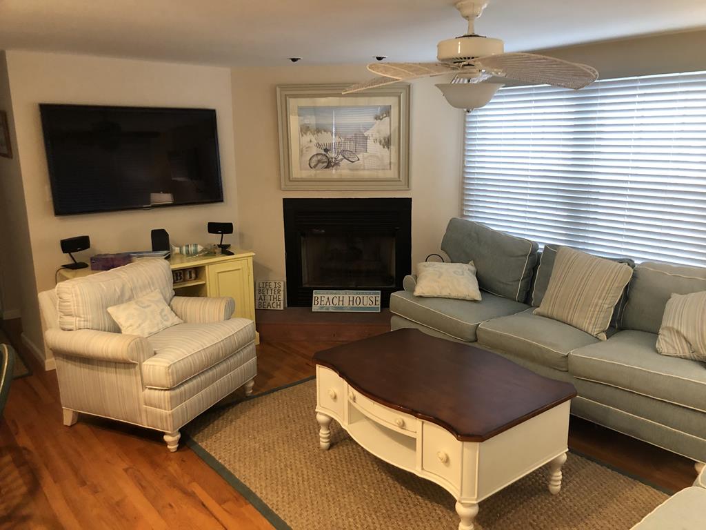 15 E. Muriel Avenue, Beach Haven Park (Ocean Side)