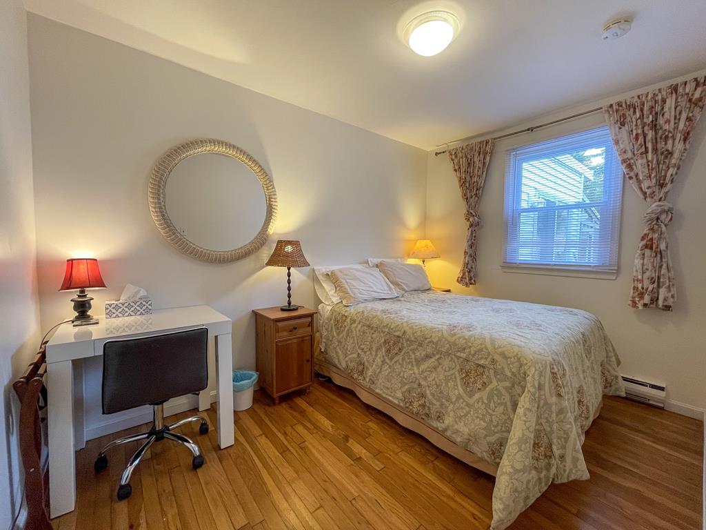 Pias Point - 802 Cape Avenue | Photo 22