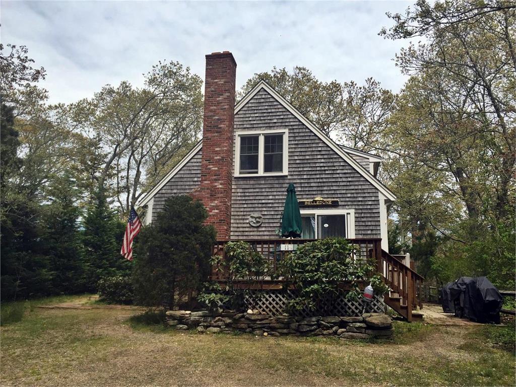 11 Linden Avenue, Oak Bluffs, MA 02557, Residential