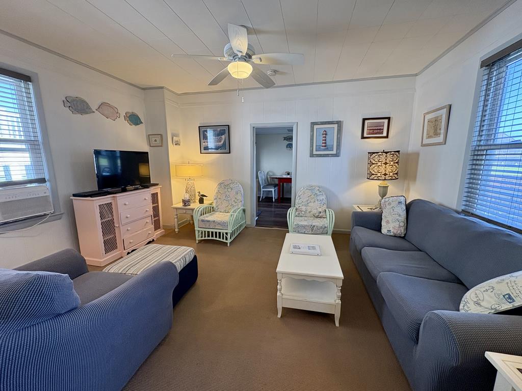 33 ster Rd, 1st Floor, Strathmere Vacation Rental Riordan Real