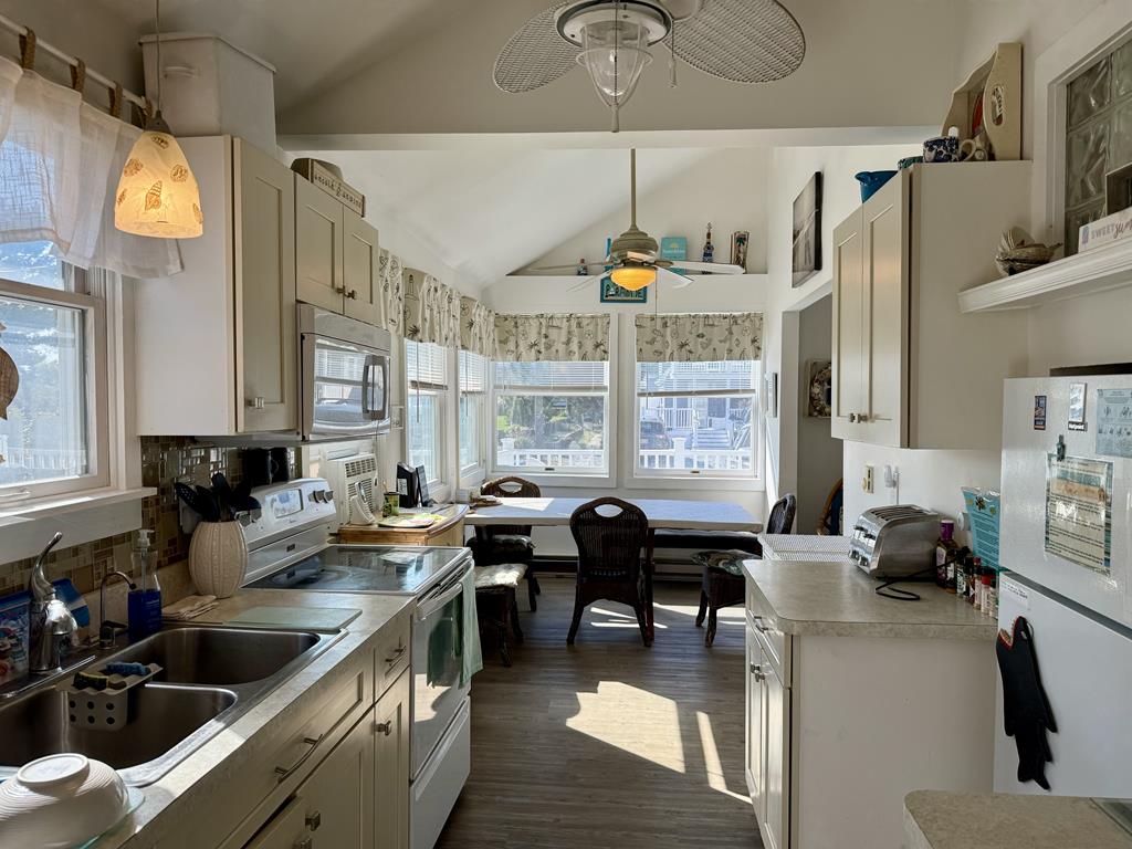 25 Sumner Avenue., Strathmere (Oceanside)