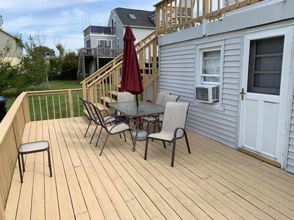 14 Willard 1st Floor Right, Strathmere Vacation Rental Riordan