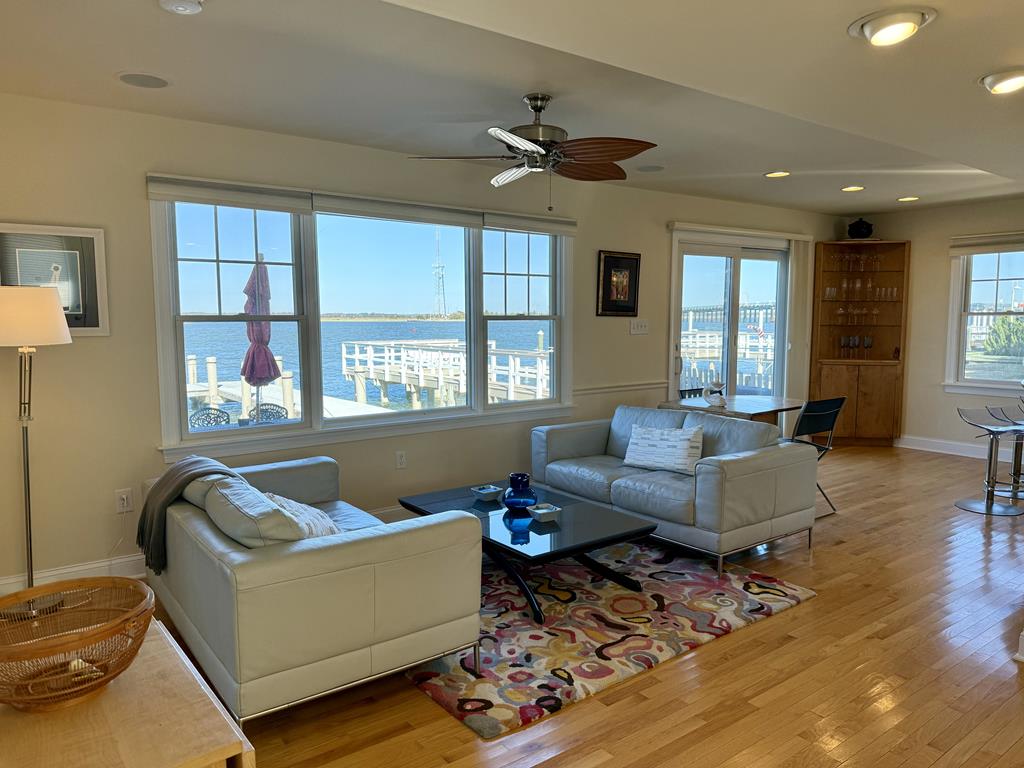 10 Bayview Drive, Strathmere (Waterfront)