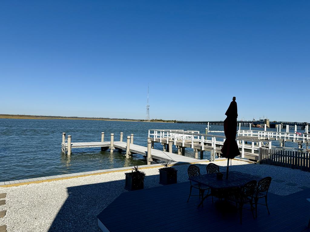 10 Bayview Drive, Strathmere (Waterfront)