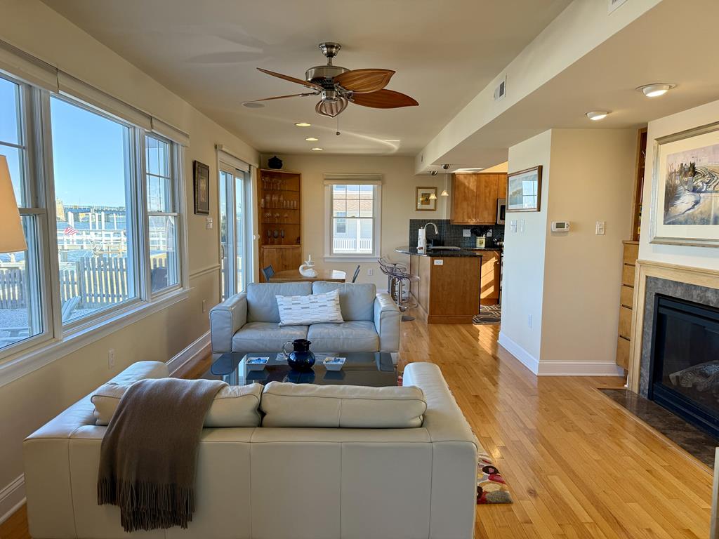 10 Bayview Drive, Strathmere (Waterfront)