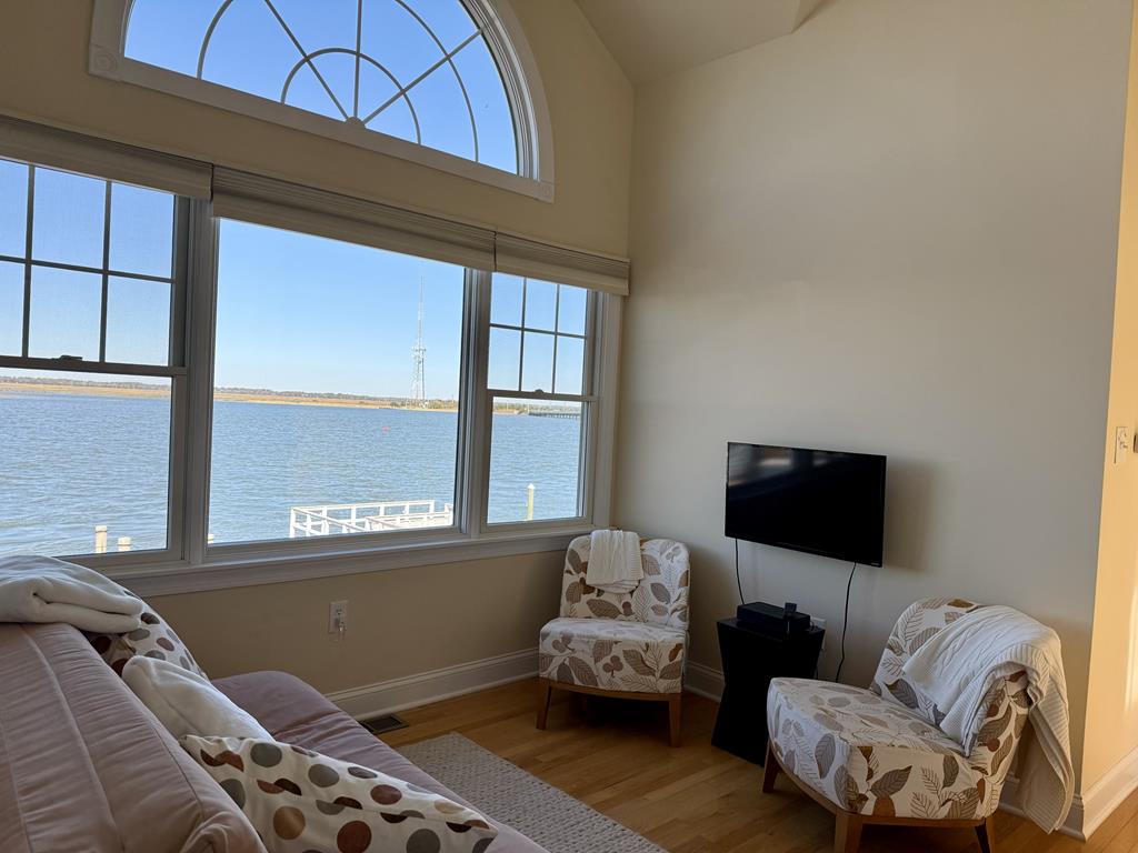 10 Bayview Drive, Strathmere (Waterfront)